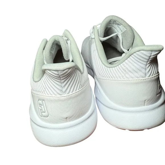 FootJoy Flex Golf Shoes StratoLite White 56286 9.5W Men's NWT Lightweight