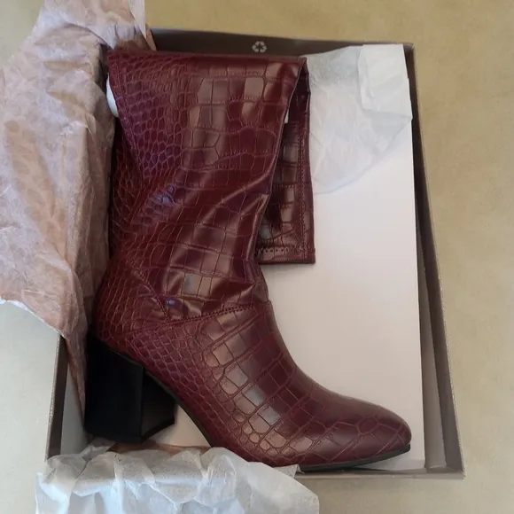 Franco Sarto Tribute Hight Shaft Multiberry Boots Size 7.5