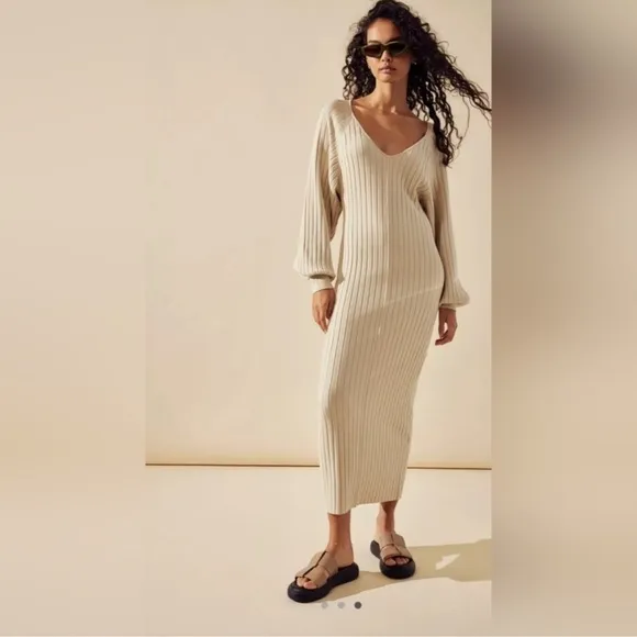 Free People Beach Rosha Sweater Midi Dress in Conch Color cream size M