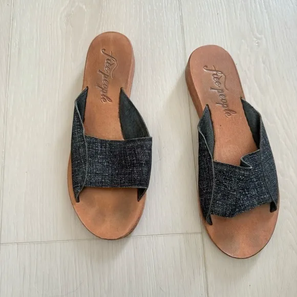 Free People Daybird Mini Wedge Sandals Black Tan Size 37 size 6.5-7