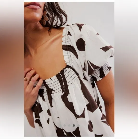 Free People mila brown‎ white combo off shoulder smocked mini dress size small