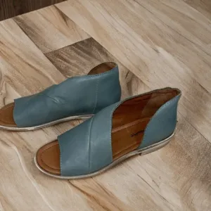 Free People Mont Blanc Sandals (38.5 S1-5)  (39-99) (37-S5)