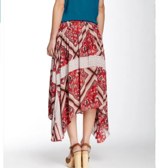 Free People Paradise Midi Skirt Mixed Floral Print Handkerchief Hem Size 4 NWT