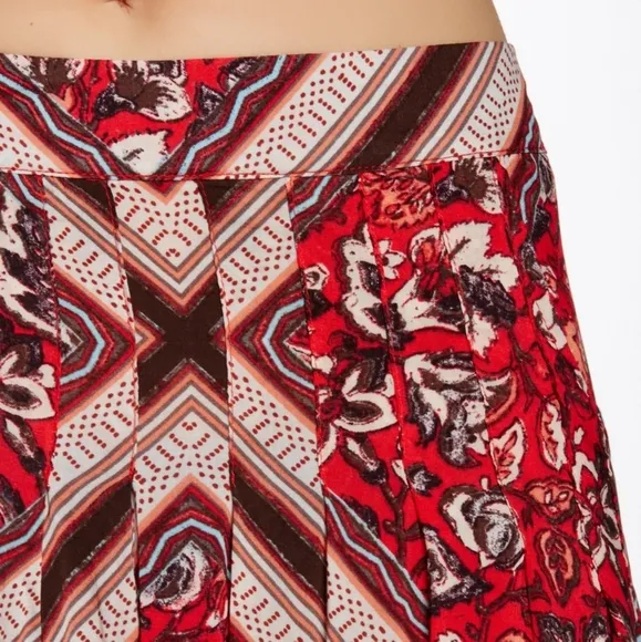 Free People Paradise Midi Skirt Mixed Floral Print Handkerchief Hem Size 4 NWT