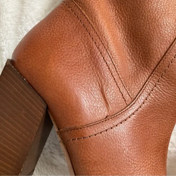 Free People Riley tall slouch boots pebble leather size 39, 8.5-9