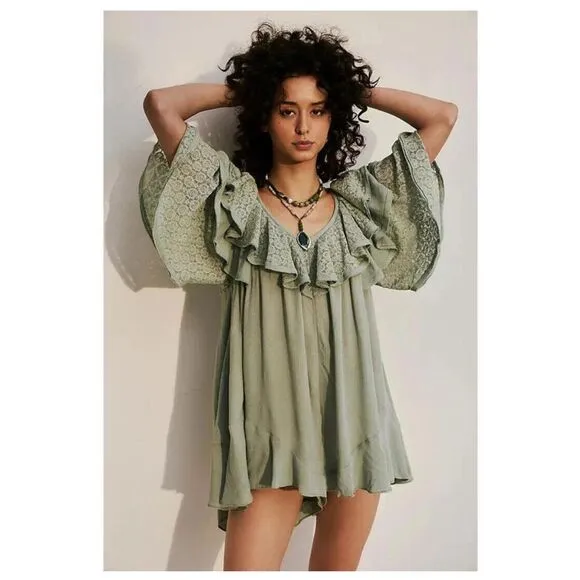 Free People Rush For Ruffles Romper NWOT Size XS