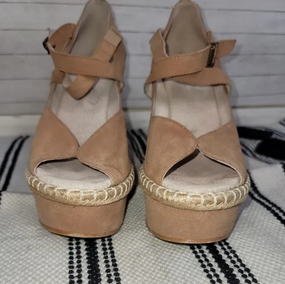 FREE PEOPLE TERRACE PLATFORM SUEDE WEDGE SANDALS, SZ 10 / 41