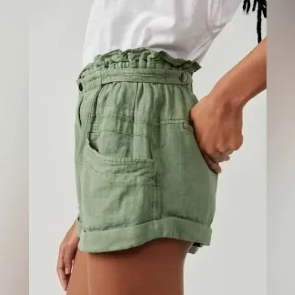 Free People Topanga Cuff Short in Oil Green.  NWT size small.