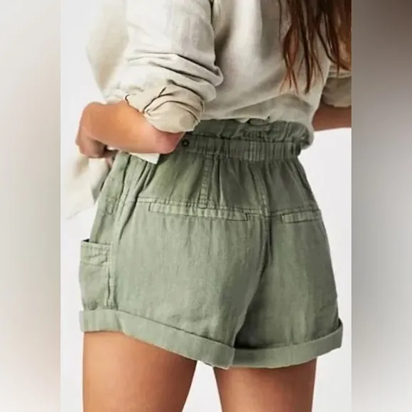Free People Topanga Cuff Short in Oil Green.  NWT size small.