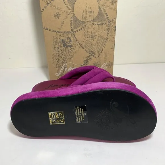 Free People Wonderland Thong Sandals Flip Flops Verbena Size 37 US 7 NEW