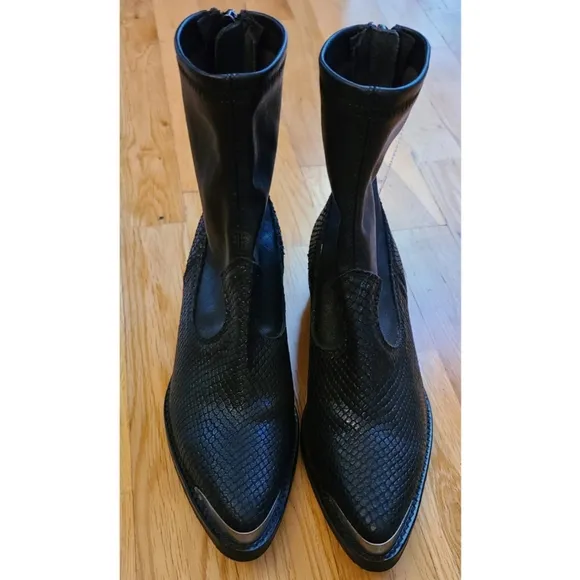 Free People Grand Teton Western Boots Black Reptile Leather Size 36