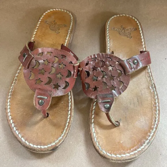 Freebird Vallarta Red Moon And Stars Size 9 Sandals