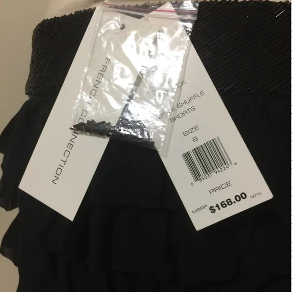 🖤♥️FRENCH CONNECTION BLACK RUFFLE SHORT w/SEQUIN WAIST…Sz 6…NWT..