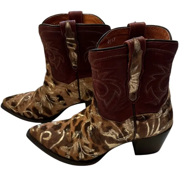 French’s Calfhair Cowboys With Gold Leafing Size 8.5. EUC