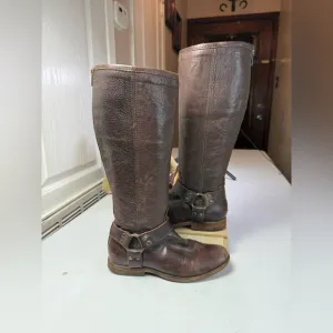 Frye #76851 Phillip Harness Tall Back Zip Burgundy Leather  Womens Boots Sz 7 B