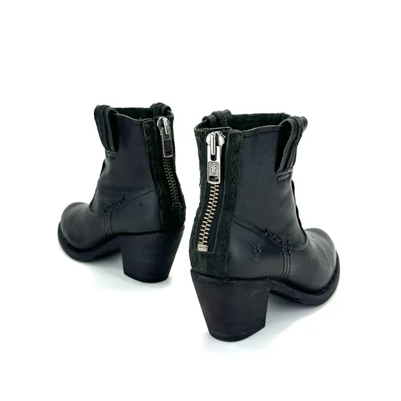 FRYE &quot;LESLIE ARTISAN&quot; BLACK LEATHER WESTERN BENCHCRAFTED BOHEMIAN SHORT BOOTS