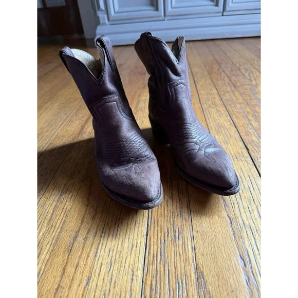 FRYE Billy Short Country Cowboy Boots Dark Brown Washed Antique Size 7.5B EUC