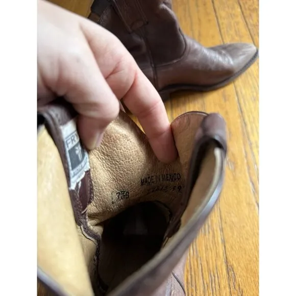 FRYE Billy Short Country Cowboy Boots Dark Brown Washed Antique Size 7.5B EUC