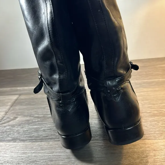 Frye black leather tall boots woman’s size 7B (d3)