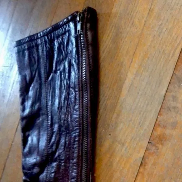 Frye brown leather tall Riding boots size 6.5