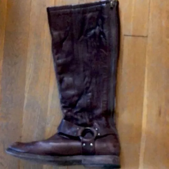 Frye brown leather tall Riding boots size 6.5
