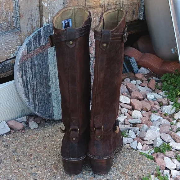 Frye Carmen buckle strap brown leather heeled tall boots women's 8