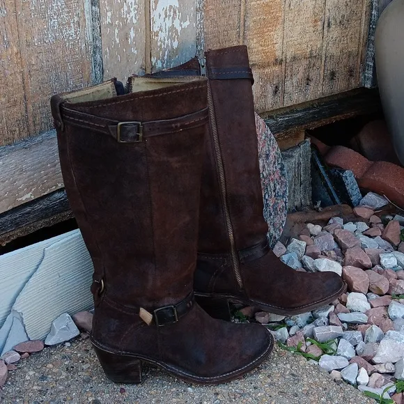 Frye Carmen buckle strap brown leather heeled tall boots women's 8
