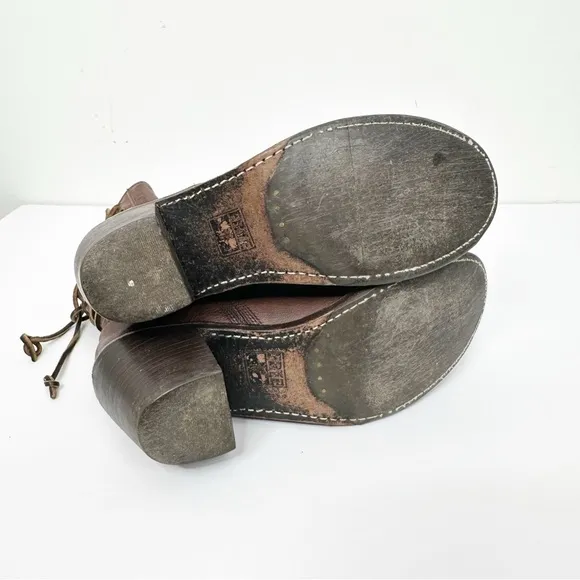 FRYE | Frye Ankle Carmen Brown Leather Pull On Boots Lace Up Back Sz. 8.5