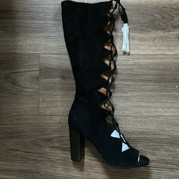 Frye Gabby Ghillie Black Suede Tall TASSLE GLADIATOR Boots NWOB Sz 7.5M $500