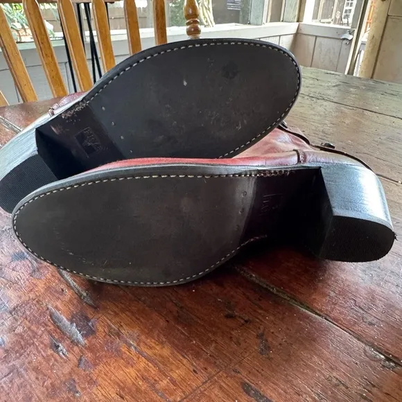 Frye Jackie heeled short boots size 8