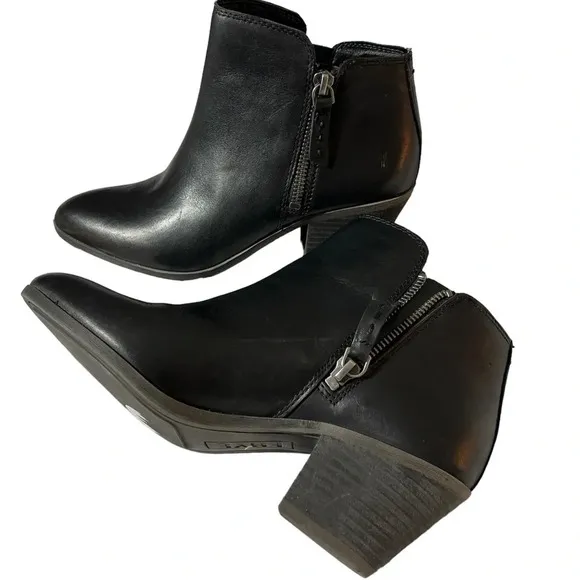 FRYE Judith Black Leather Ankle Bootie short Boots size 6.5