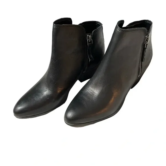 FRYE Judith Black Leather Ankle Bootie short Boots size 6.5