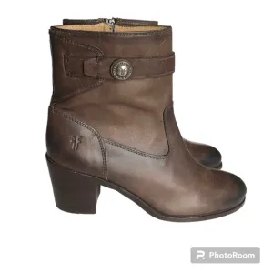 Frye Malorie Button Short Brown Leather Ankle Heeled Boots Women’s Size 7.5