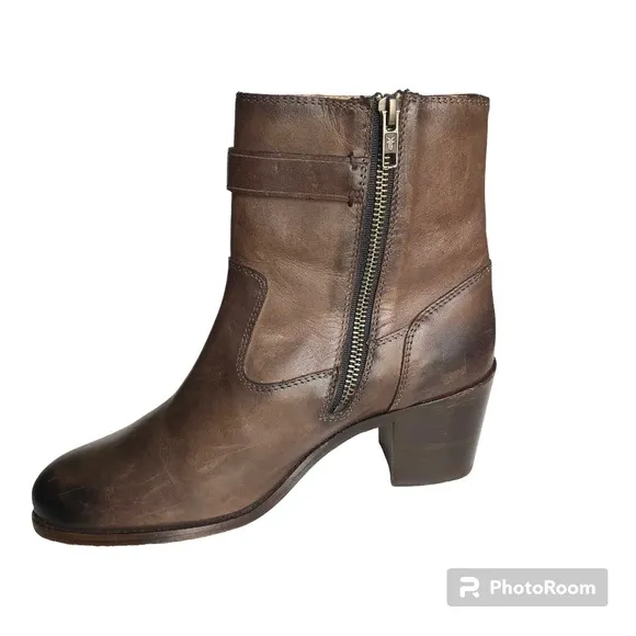 Frye Malorie Button Short Brown Leather Ankle Heeled Boots Women’s Size 7.5