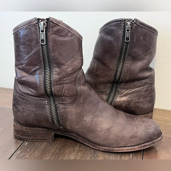 Frye Melissa Botton Short Brown Leather Distressed Western Boots Womens size 6.5