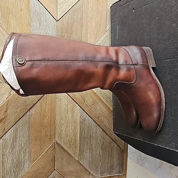FRYE Melissa Button 2 Tall Boots