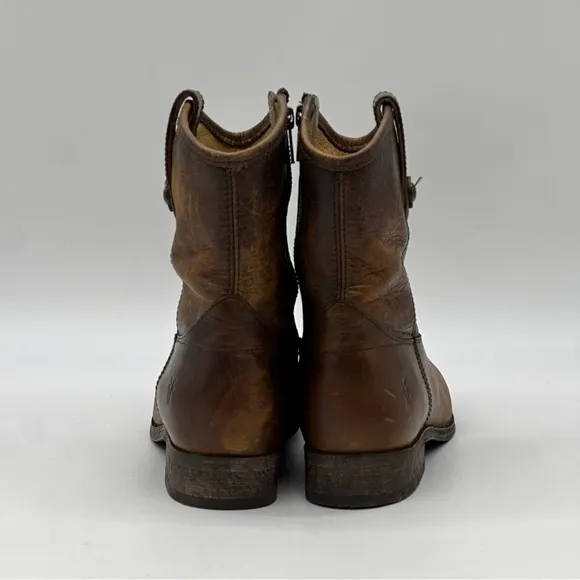 Frye Melissa Button Short Ankle Boots. Size 8