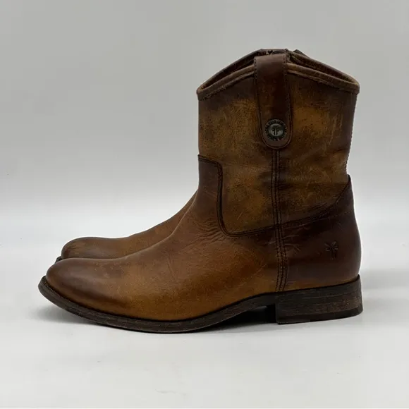 Frye Melissa Button Short Ankle Boots. Size 8