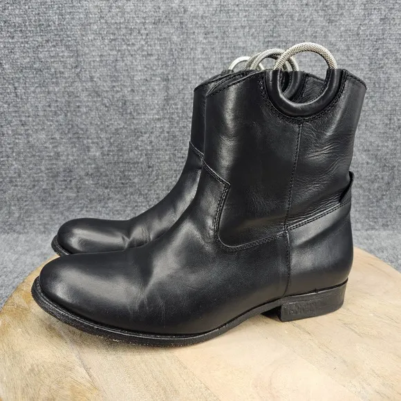 Frye Melissa Harness Womens Size 9.5 Black Leather Pull On Short Dress Boots