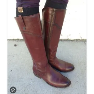 Frye Mellisa Tabs riding boots, Brown, Size 8