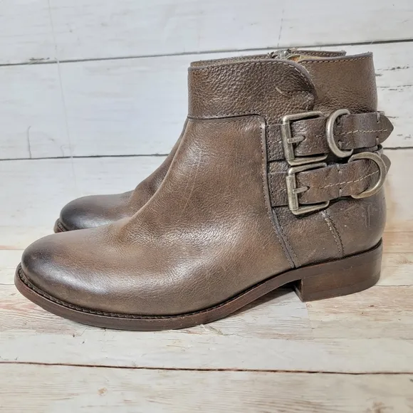 Frye Molly D ring short boots