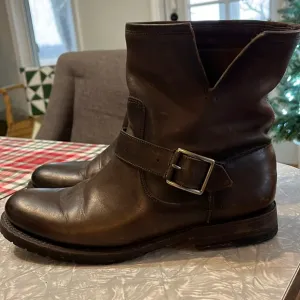 Frye Natalie Short Engineer Boots