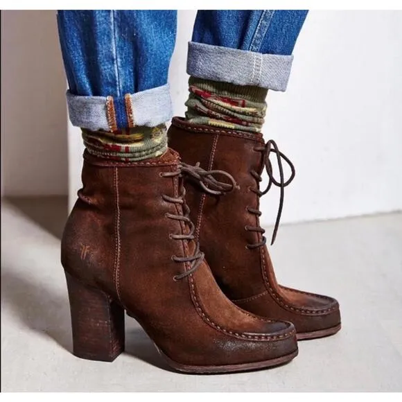 FRYE Parker 9.5 Boots Moc Toe Short Cognac Brown Calf Hair Booties/Ankle