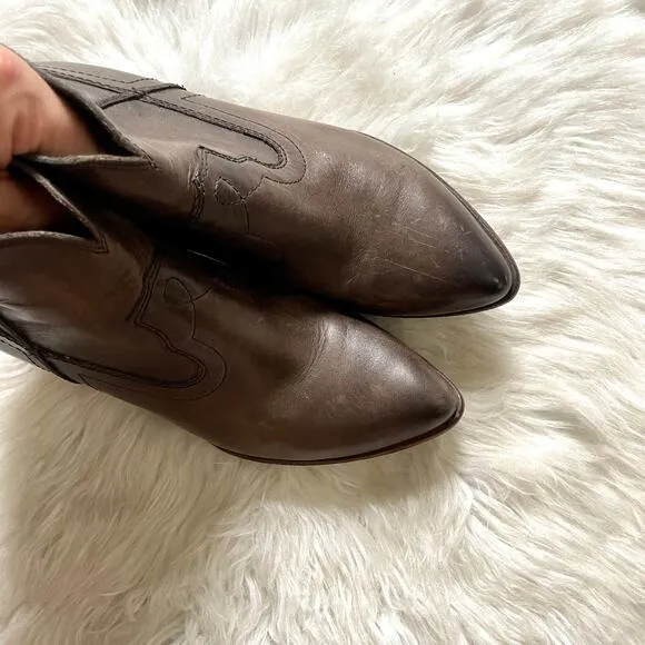 Frye Renee Seam Western Short Ankle Bootie Boots Slate Brown sz 8.5 Cowboy