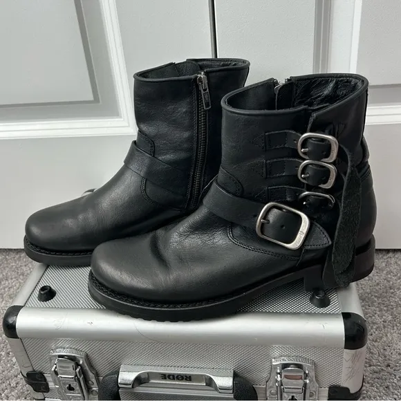 Frye Veronica Leather Boots ankle boots buckle‎ boots