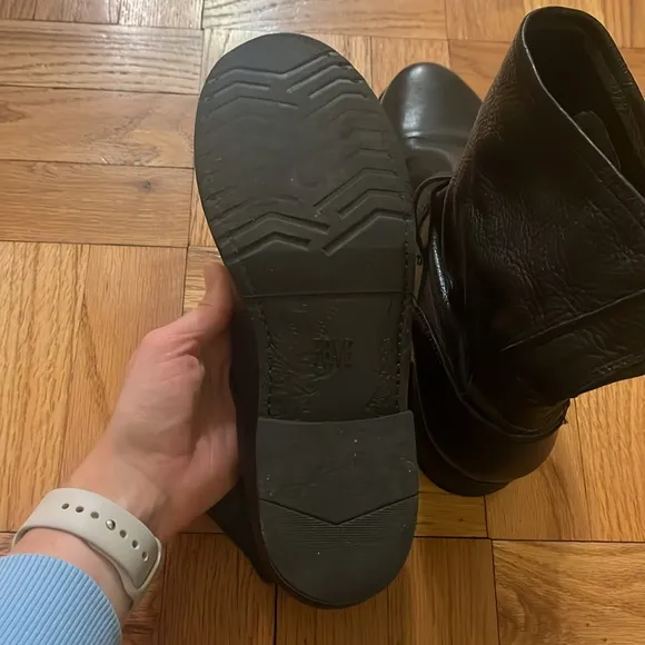 Frye Veronica Short Black Leather Boots Womens Size 8.5