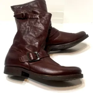 FRYE Veronica short boot brown soft distressed slouchy size