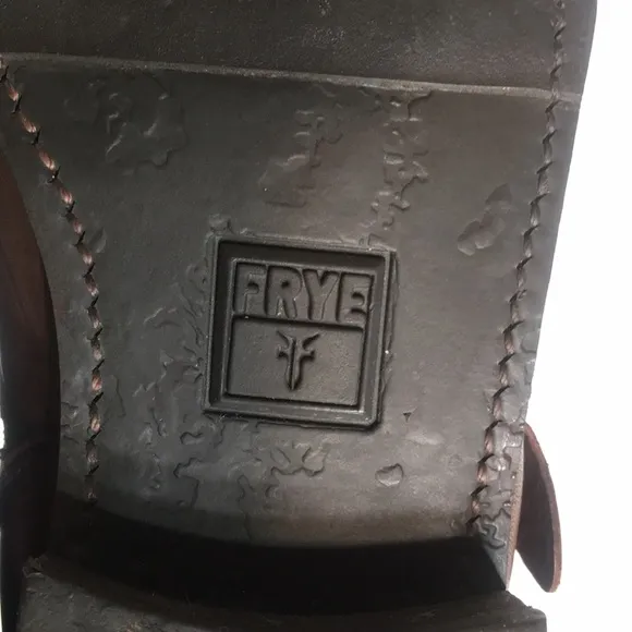FRYE Veronica short boot brown soft distressed slouchy size