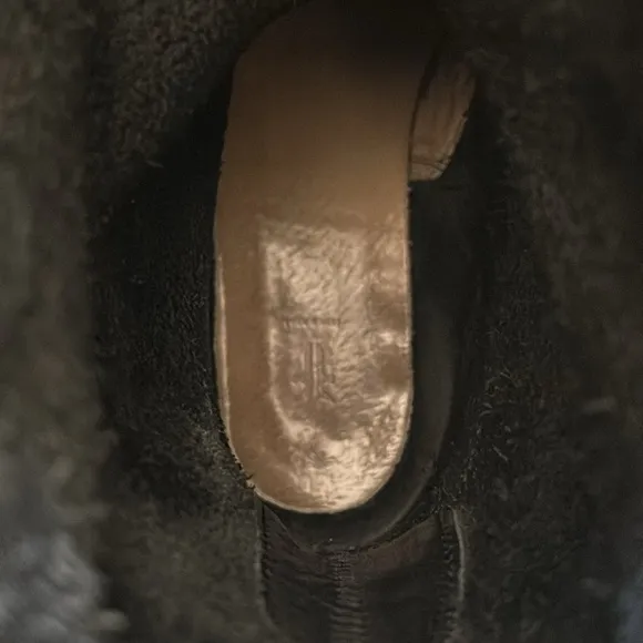 Frye Veronica Short Bootie size 7, Black