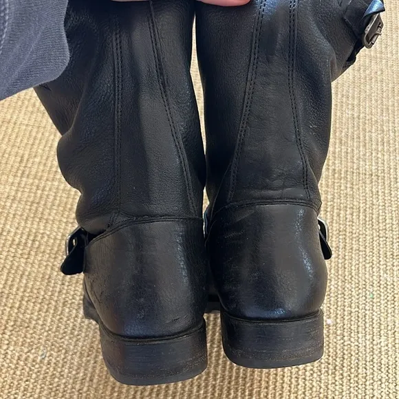 Frye Veronica Short Bootie size 7, Black